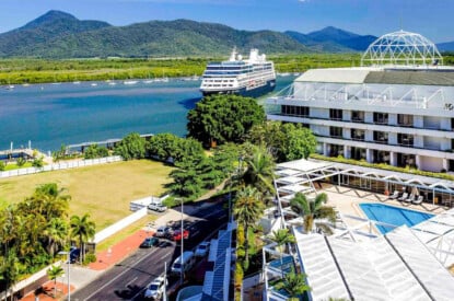 Exterior view of Reef Casino and Pullman Hotel in Cairns